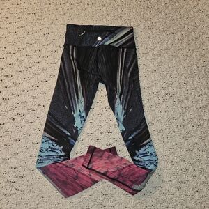 Lululemon Women's Multicolor Active Leggings - Blue Pink Print